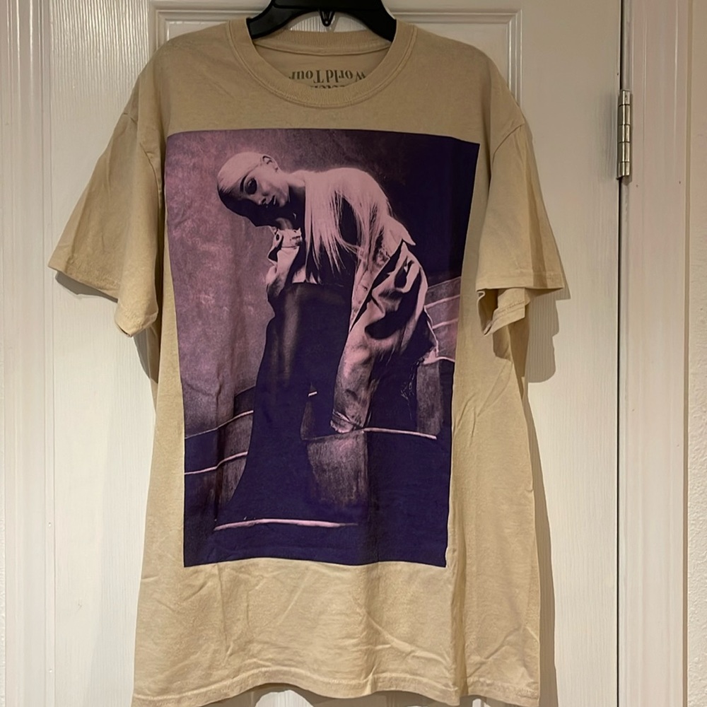 Ariana Grande Sweetener World Tour Merch